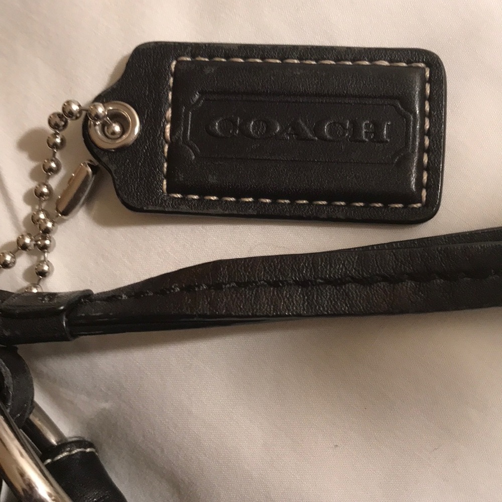 Coach purse - Picture 3 of 7